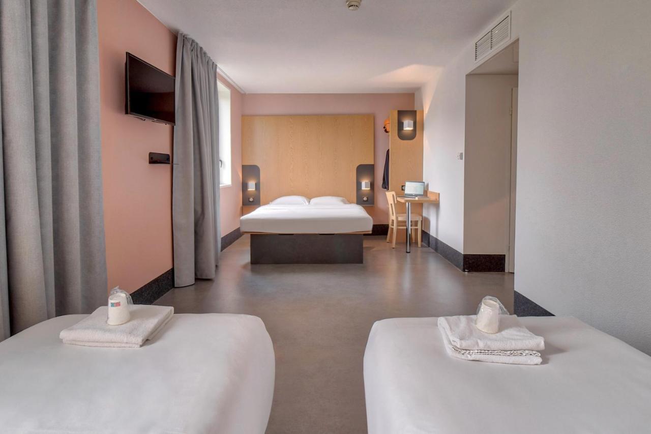 B&B Hôtel Bayonne Tarnos Esterno foto