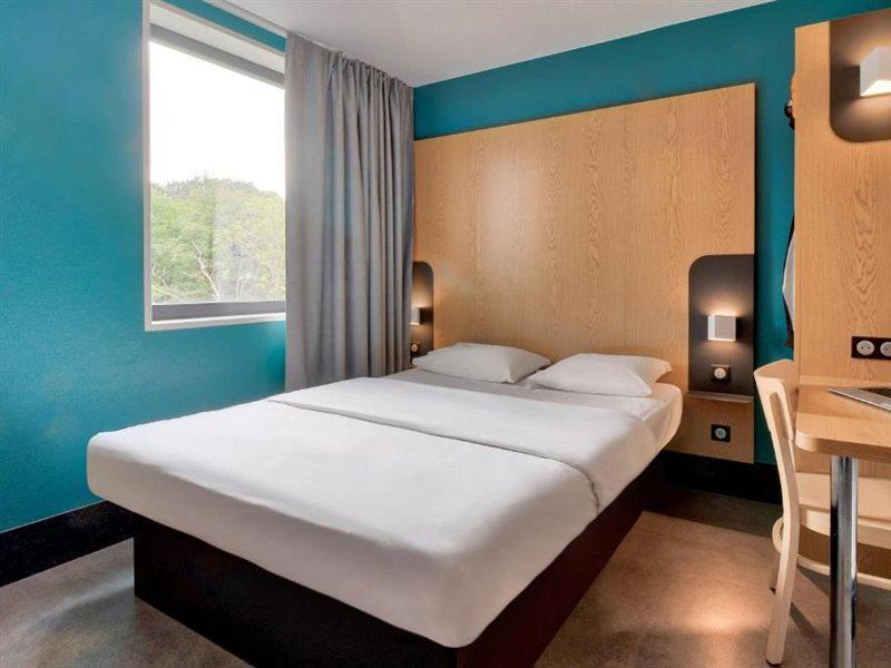 B&B Hôtel Bayonne Tarnos Esterno foto